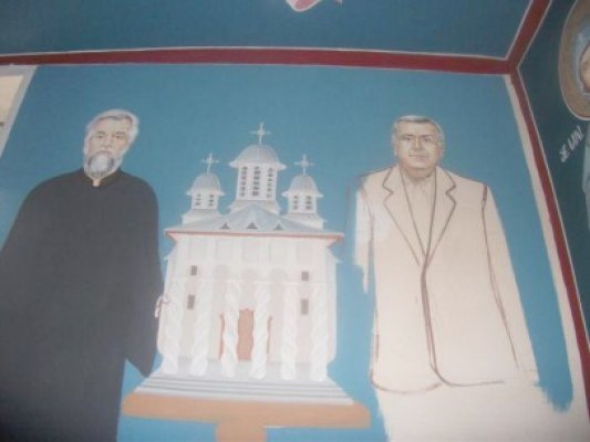 Minunea de la Zimnicea: primarul, pictat pe zidurile bisericii